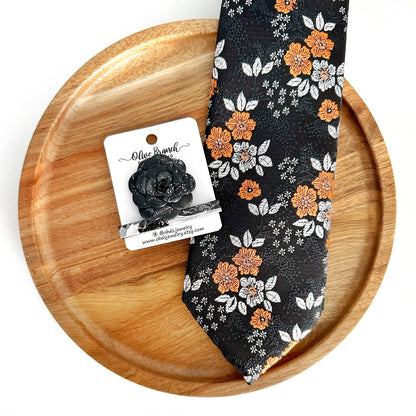 Floral Lapel Pin & Tie Clip Set (Tie not included)